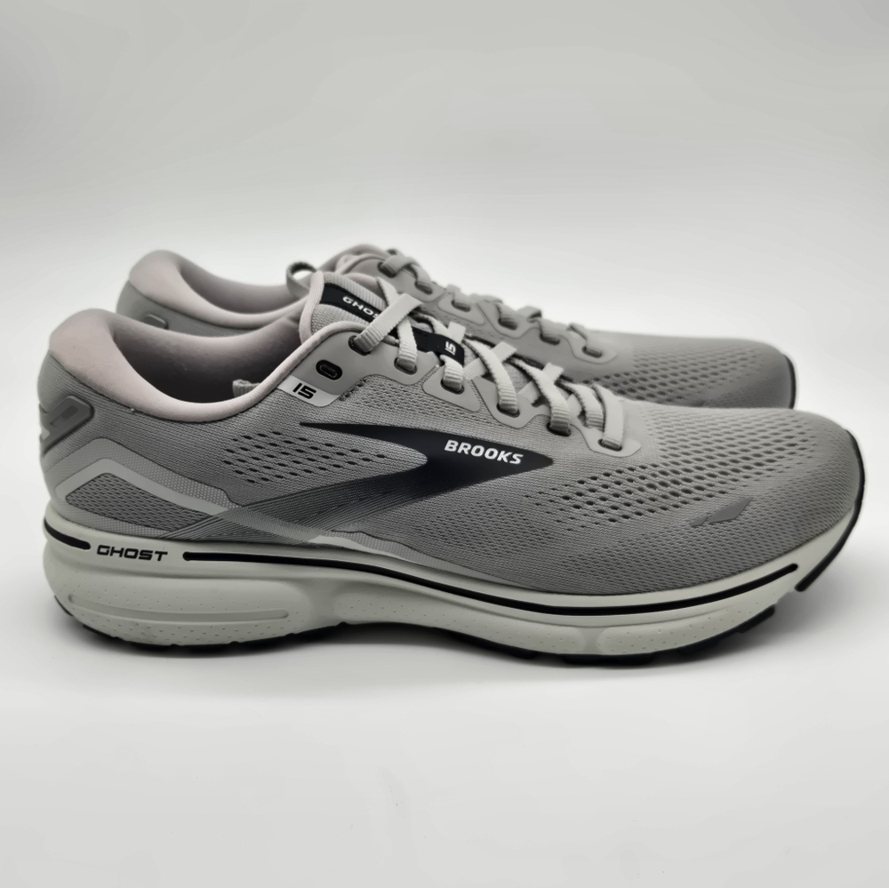 Brooks Mens Ghost 15 1103932E098 Gray Running Shoes Mens Size 10.5 EE 2E
